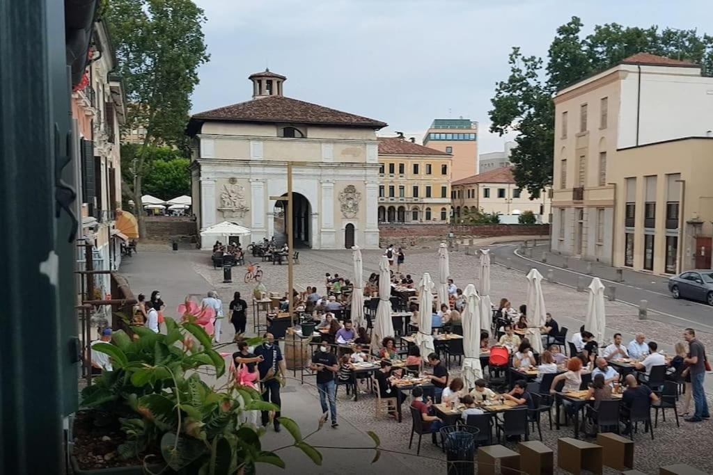 Elegante Alloggio In Casa Storica-Borgo Portello 파도바 외부 사진